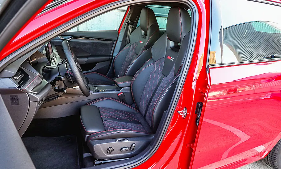 Skoda Octavia RS (2020) Skoda Octavia RS (2020)