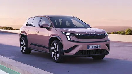 Skoda Peaq (2026) Der Skoda Peaq, statisch von vorne rechts fotografiert.