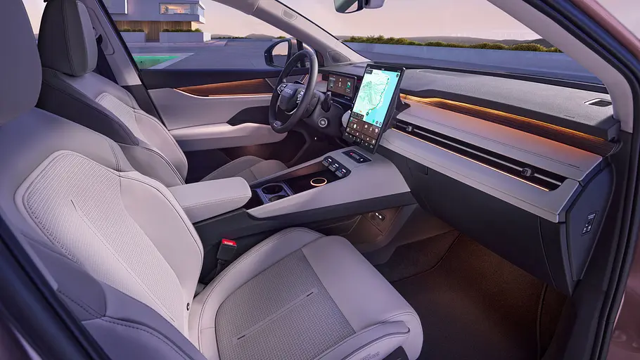 Die vorderen Sitze des Skoda Peaq.