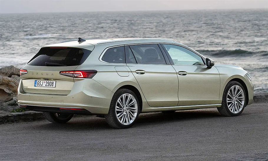 Skoda Superb Combi (2024) Skoda Superb Combi (2024)