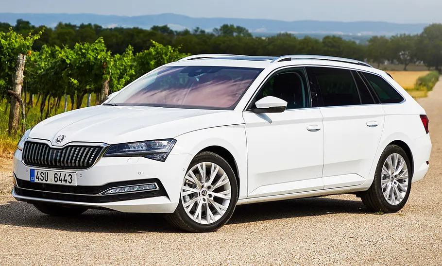 Skoda Superb Combi Facelift (2019)