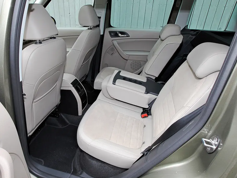 Skoda Yeti 2.0 TDI 4x4 Bilder technische Daten Fahrbericht Kompakt-SUV Sitze