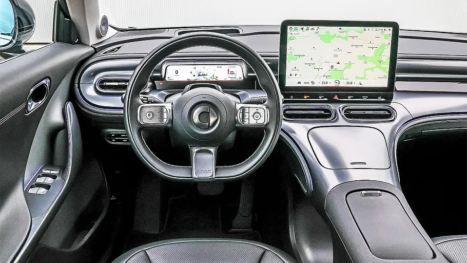 Blick auf die Armaturen im Innenraum des Smart #1.