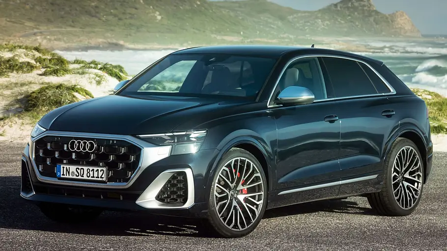 Audi SQ8 statisch von schräg vorne fotografiert  