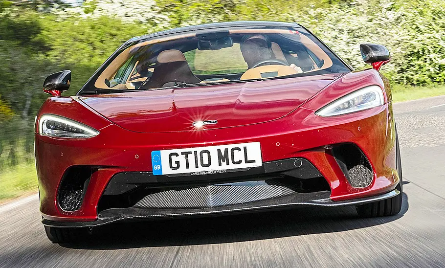McLaren GT