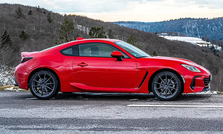 Subaru BRZ (2023)