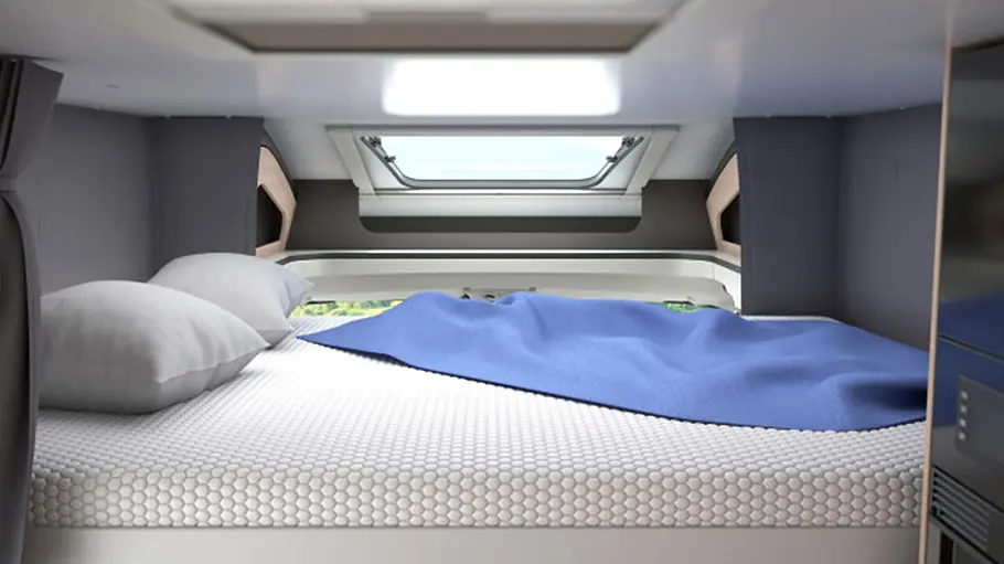 Sunliving S 72 DL Das Hubbett über der Sitzgruppe des Sunliving S 72 DL.