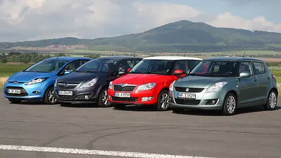 Der neue Suzuki Swift: Vier Kleinwagen im AUTO ZEITUNG Test