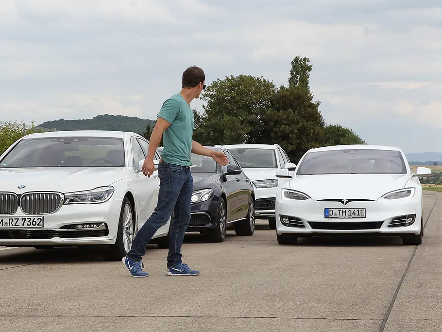(Teil-) Autonomes Fahren im Test