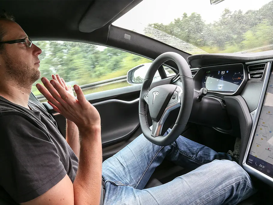 (Teil-) Autonomes Fahren im Test
