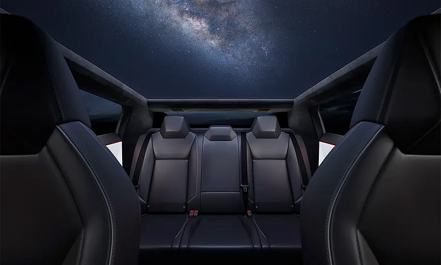 Tesla Cybertruck (2023) Die Rücksitzbank des Tesla Cybertruck (2023).
