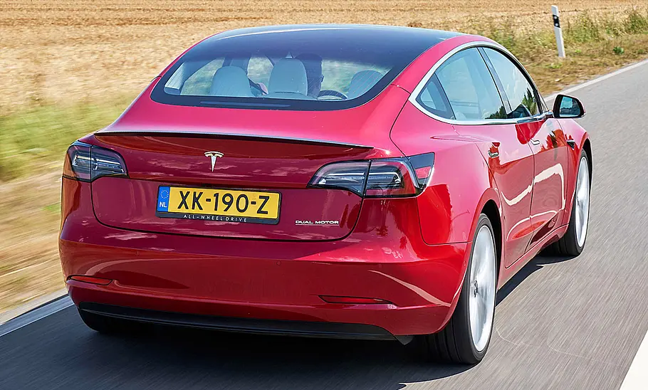 Tesla Model 3 Performance