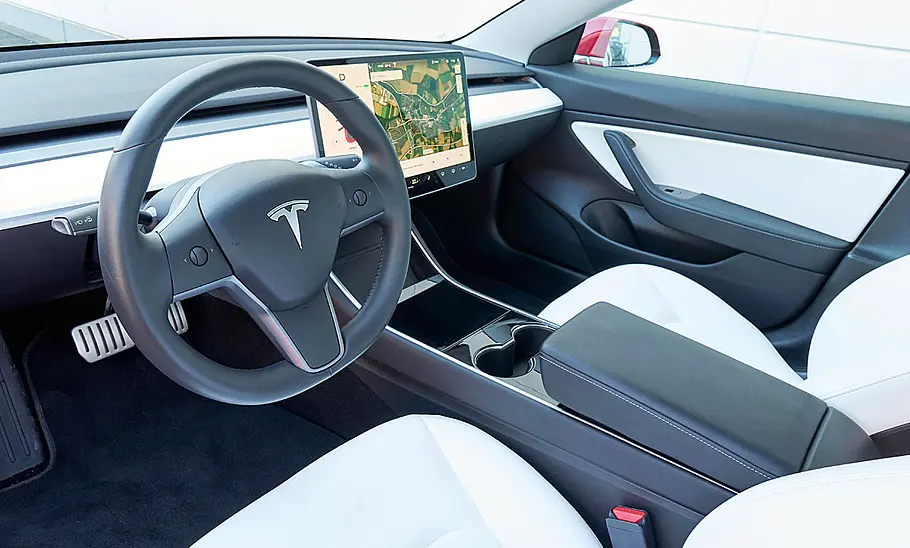 Tesla Model 3 Performance