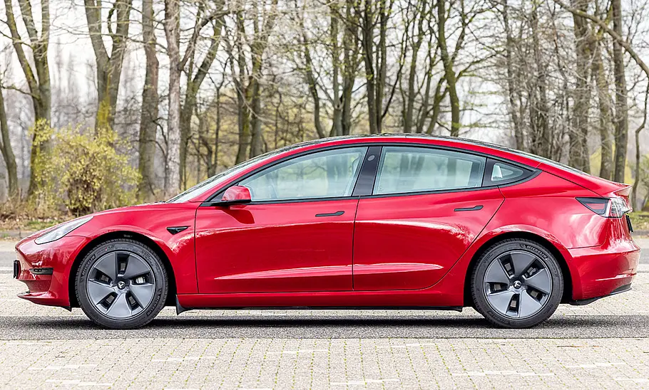 Tesla Model 3 Tesla Model 3