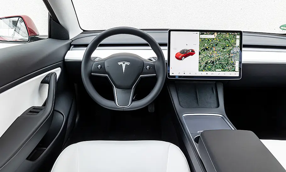 Tesla Model 3 Tesla Model 3