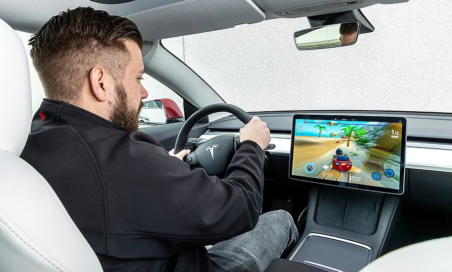 Tesla Model 3 Tesla Model 3