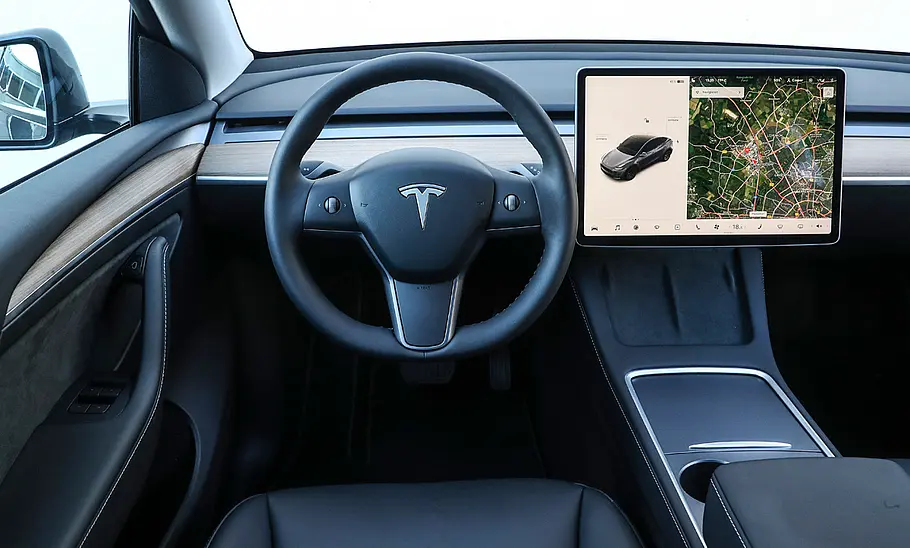 Tesla Model Y Tesla Model Y