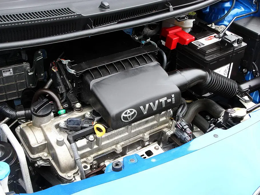 Toyota Yaris 1.3 VVT-i