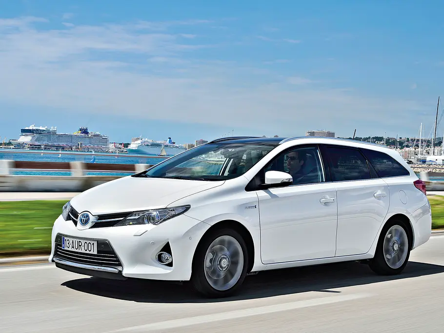 Toyota Auris Touring Sports Hybrid Kompaktkombi Fahrbericht Neuheit Front