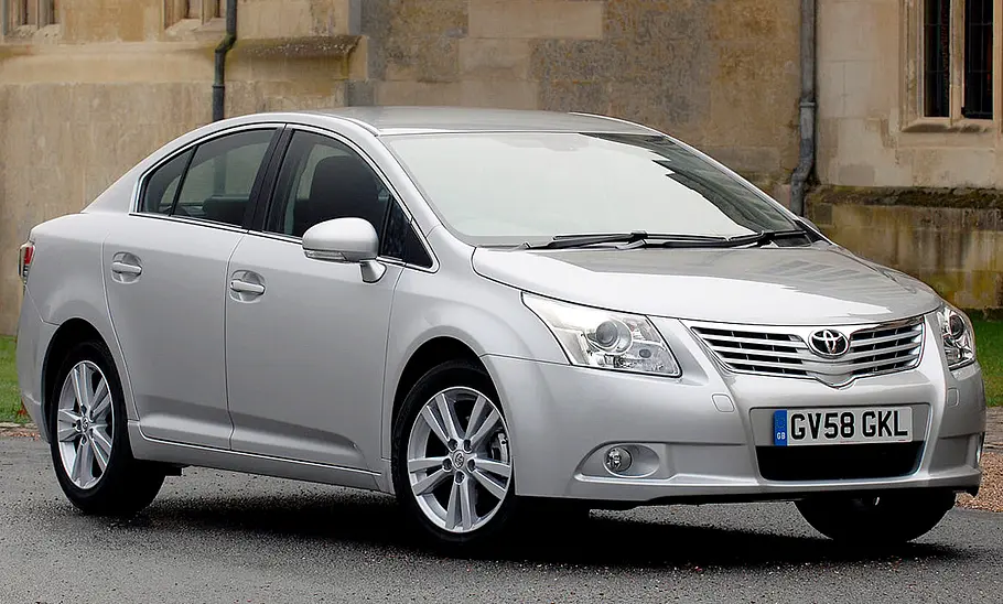 Toyota Avensis (T27) Toyota Avensis (T27)