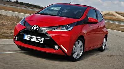 Fahrbericht Toyota Aygo 1.0 2014 Kleinwagen Bilder technische Daten