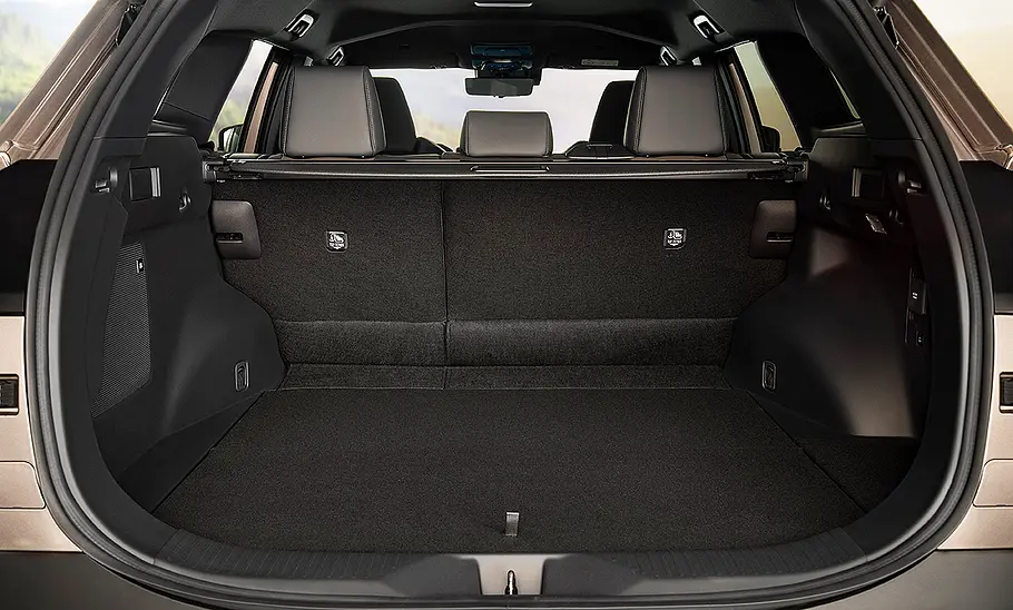 Toyota bZ4X Touring Blick in den Kofferraum des Toyota bZ4X Touring.