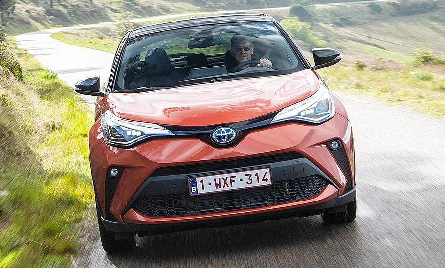 Toyota C-HR 2.0 Hybrid Toyota C-HR 2.0 Hybrid