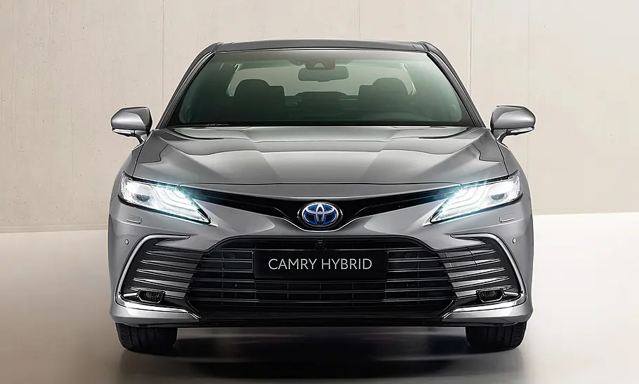 Toyota Camry (2020)