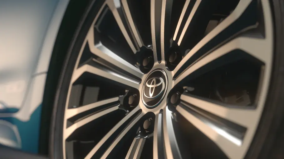 Die Felge des Sondermodells 60th Anniversary des Toyota Corolla im Detail.