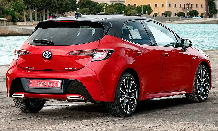 Toyota Corolla 2.0 Hybrid Toyota Corolla 2.0 Hybrid