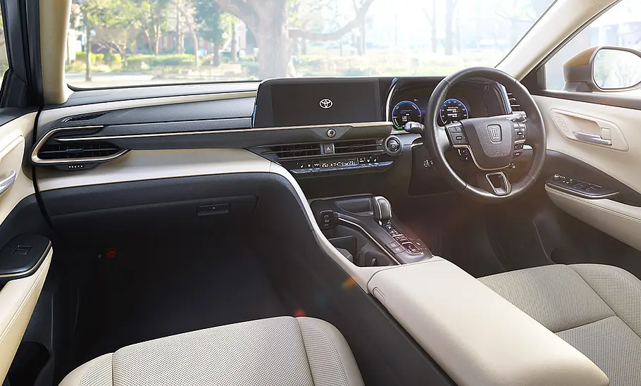 Toyota Crown (2022)