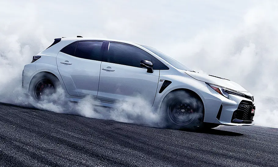 Toyota GR Corolla (2022) Toyota GR Corolla (2022)