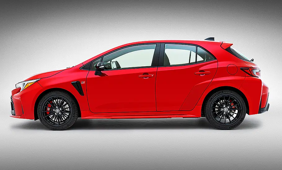 Toyota GR Corolla (2022) Toyota GR Corolla (2022)