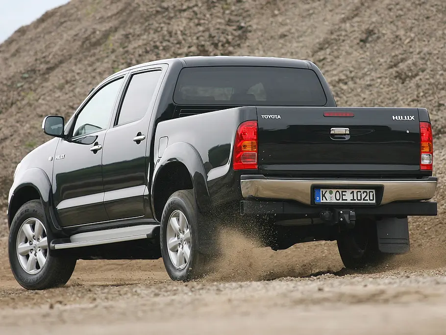 Toyota Hilux 3.0 D-4D Toyota Hilux 3.0 D-4D mit behäbigem Handling