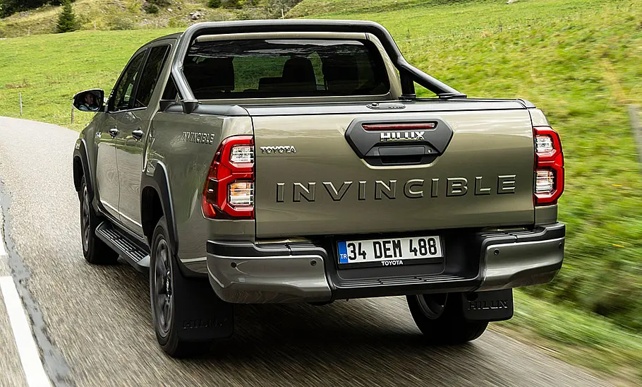 Toyota Hilux Facelift (2020) Toyota Hilux Facelift (2020)