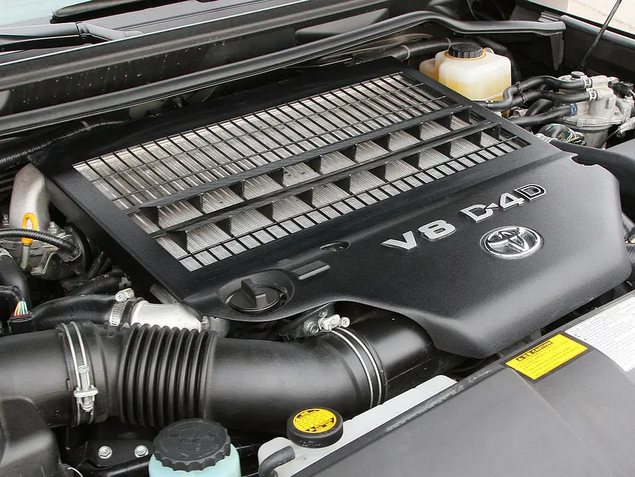 Toyota Land Cruiser V8 D-4D Motor