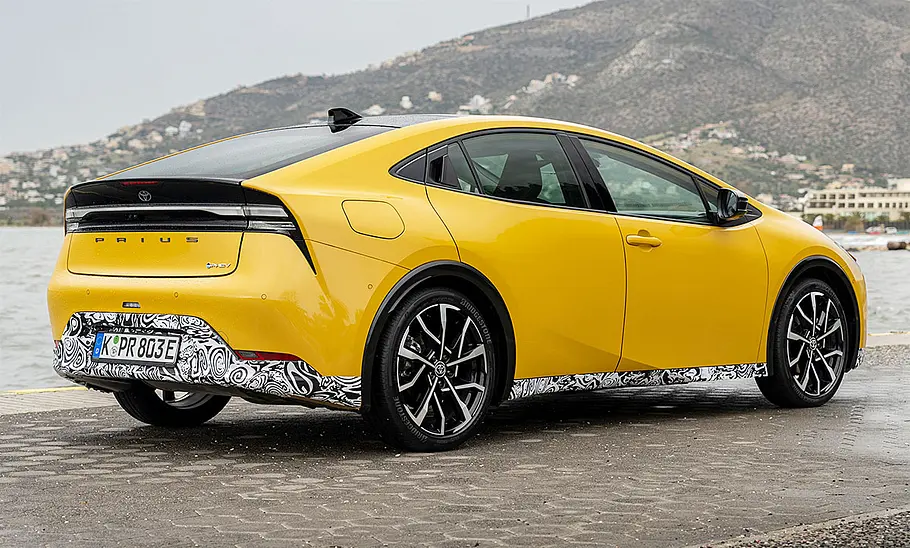Toyota Prius (2023)