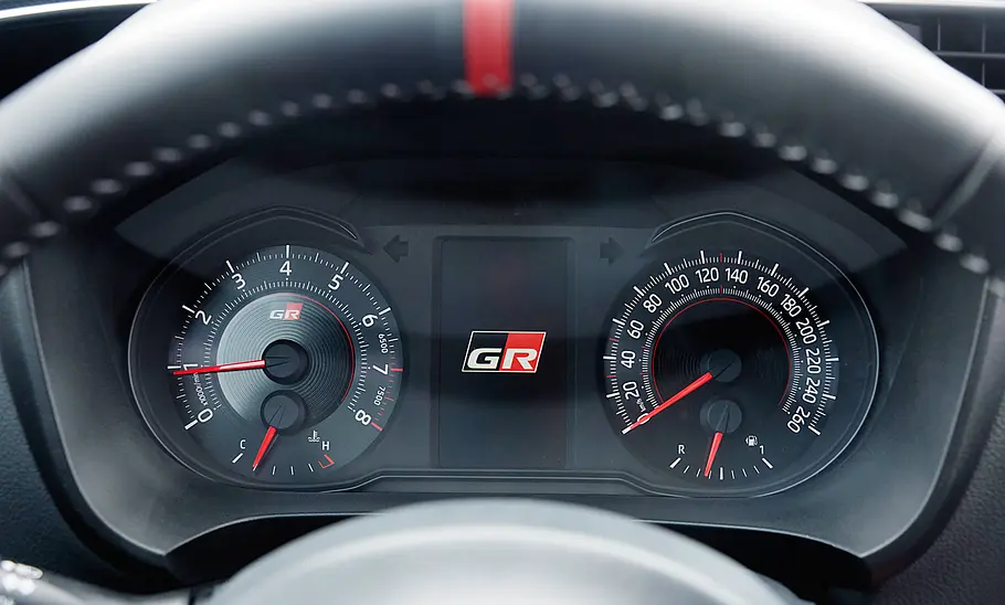 Toyota Yaris GRMN (2017)