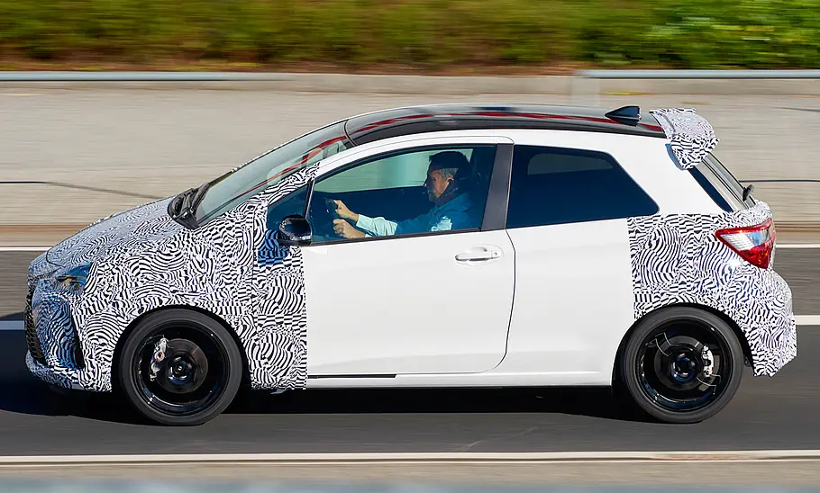 Toyota Yaris GRMN (2017)