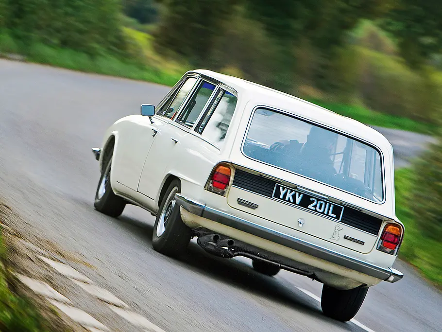 Triumph 2.5 PI Estate Car Fahrbericht Bilder technische Daten Heck
