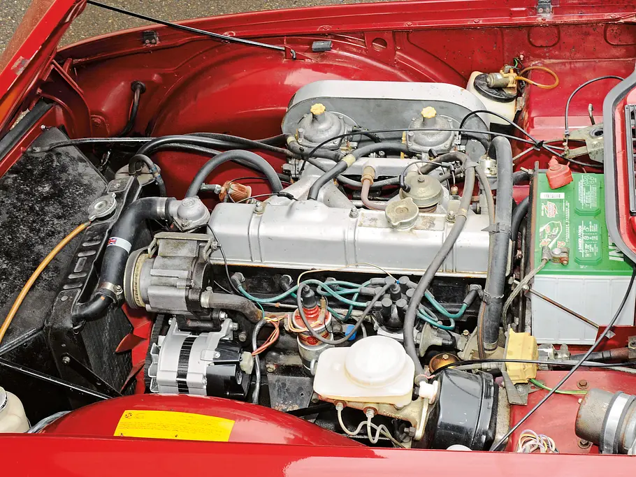 Triumph TR6 Cabrio Vergleich Bilder technische Daten Motor