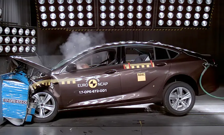 Opel Insignia (2017) Crashtest