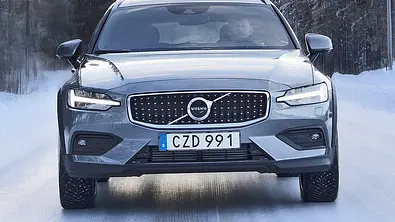 Volvo V60 Cross Country (2018) - Foto: Volvo