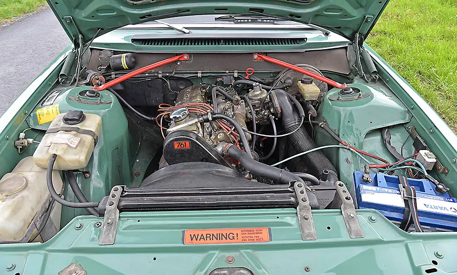 Volvo 240 Motor