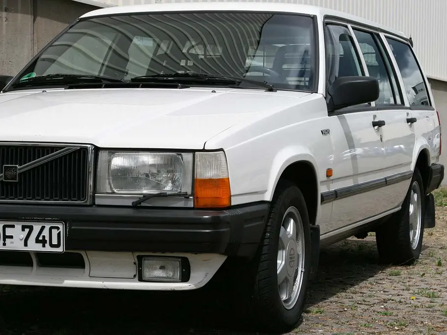 Volvo 740 GL Kombi (1989) Volvo 740 GL Kombi (1989)