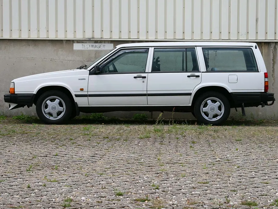 Volvo 740 GL Kombi (1989) Volvo 740 GL Kombi (1989)