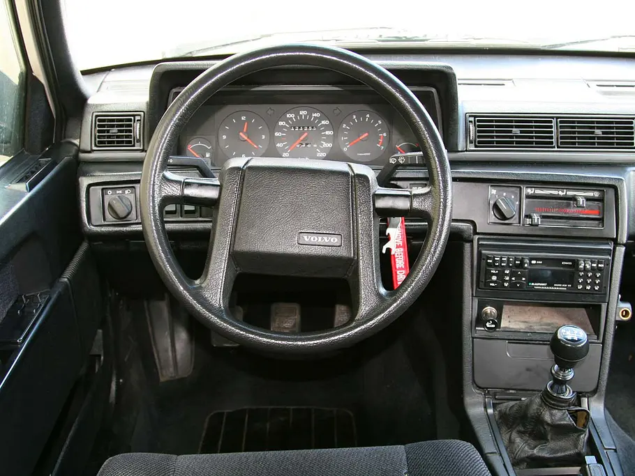 Volvo 740 GL Kombi (1989) Volvo 740 GL Kombi (1989)