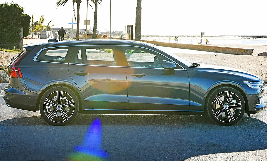 Volvo V60 D4