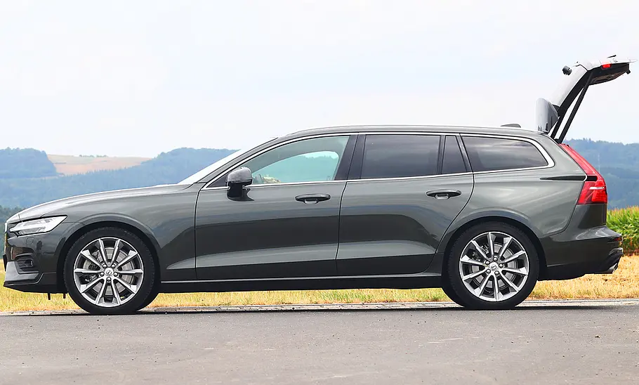 Volvo V60 D4