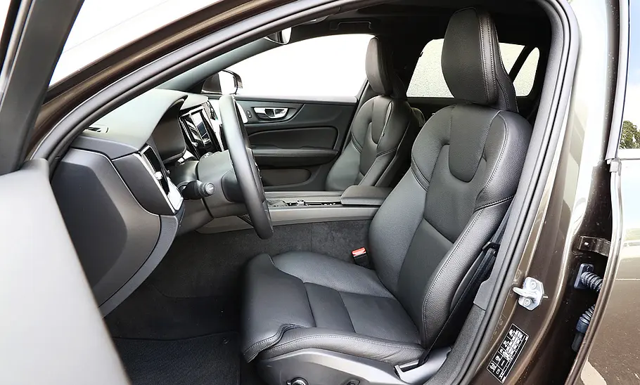 Volvo V60 D4